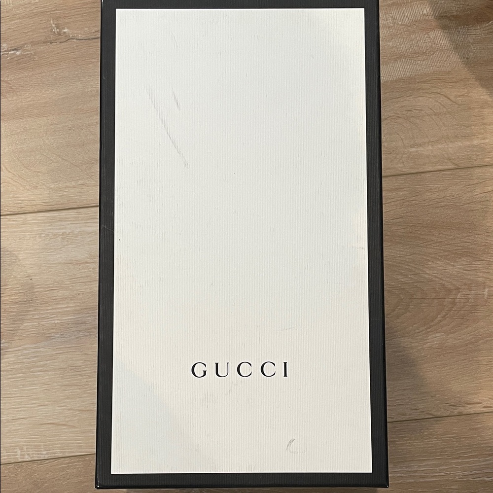 Gucci Men's Red and Black Plaid Loafers - Picture 5 of 8